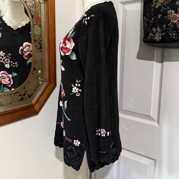 VTG 90s Capacity Black & Multicolor Floral Embroidery Dark Coquette Knit Sweater - Picture 4 of 8